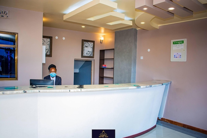 Imagen de los interiores del Hotel HOTEL TAJI, Nanyuki. Foto 18