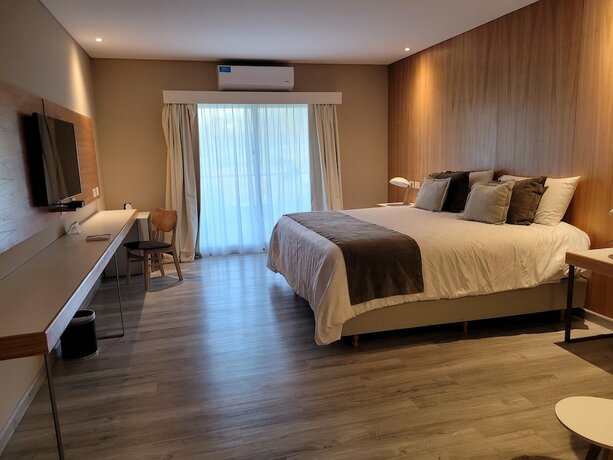 Imagen de la habitación del Hotel HOTEL TERMAS VICTORIA Wellness Spa. Foto 19