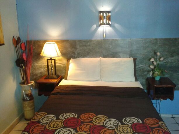 Imagen de la habitación del Hotel HOTEL TERRANOVA TAMPICO. Foto 18