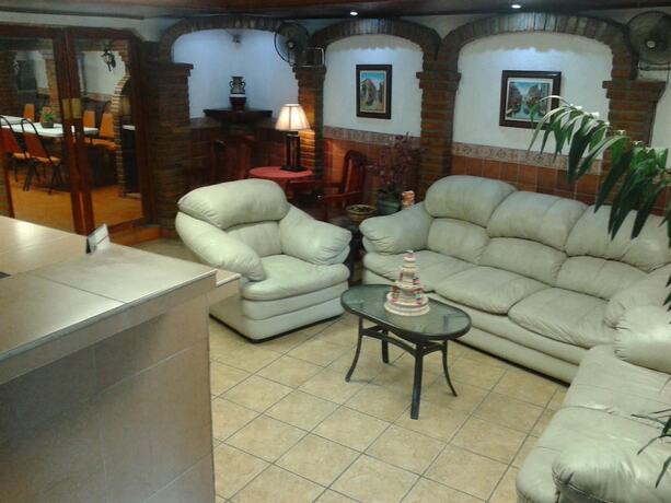 Imagen general del Hotel HOTEL TERRANOVA TAMPICO. Foto 5