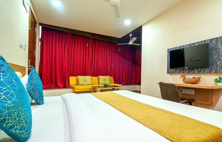 Imagen de la habitación del Hotel HOTEL THE GRAND TARA. Foto 4
