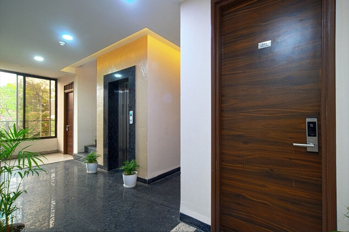 Imagen de los interiores del Hotel HOTEL THE GRAND TARA. Foto 11