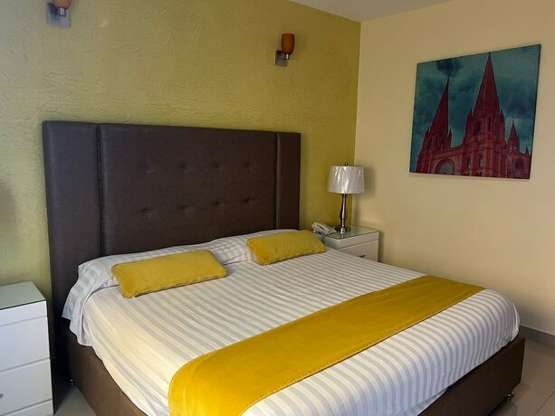 Imagen general del Hotel HOTEL TIERRA ROJA. Foto 2
