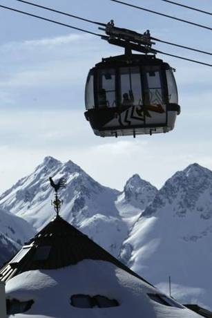 Imagen general del Hotel HOTEL TIROL, Ischgl. Foto 10