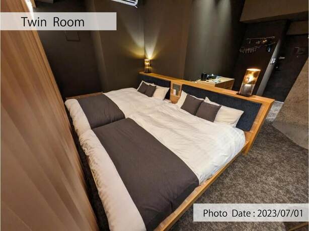 Imagen de la habitación del Hotel HOTEL TOMOS ASAKUSA. Foto 15