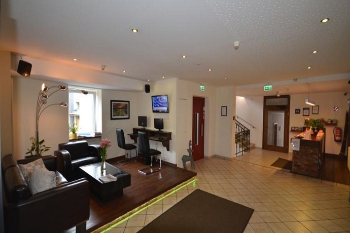 Imagen general del Hotel HOTEL TRAUBE, Zell Am See . Foto 10