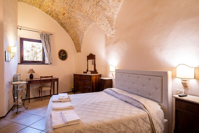 Imagen de la habitación del Hotel HOTEL TREVI. Foto 15