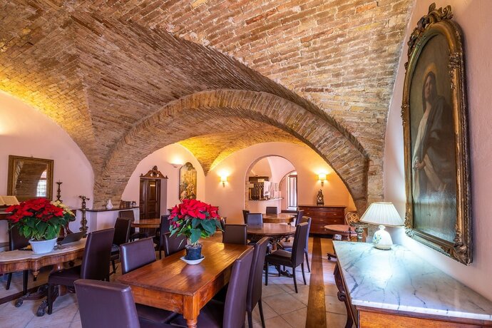 Imagen de la habitación del Hotel HOTEL TREVI. Foto 17