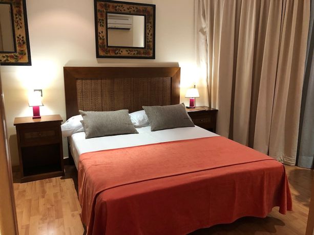 Imagen de la habitación del Hotel HOTEL V.CIUDAD. Foto 4