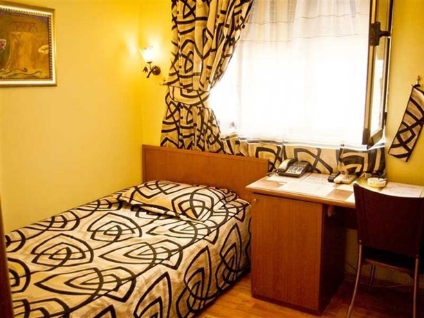 Imagen general del Hotel HOTEL VILA TAFAJ. Foto 2