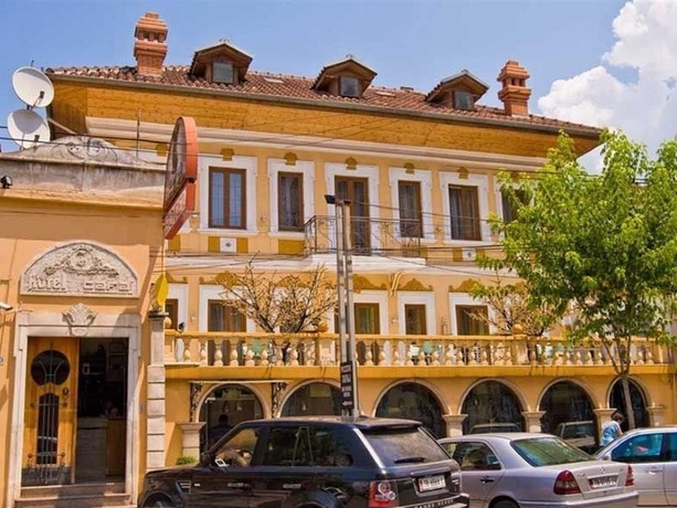 Imagen general del Hotel HOTEL VILA TAFAJ. Foto 5