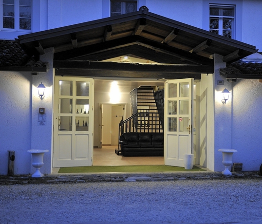 Imagen general del Hotel HOTEL VILLA MABULTON 2.0. Foto 1