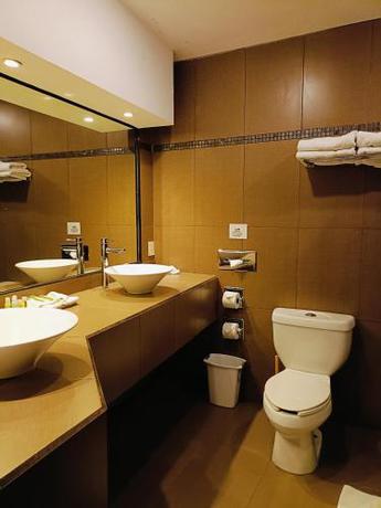 Imagen de la habitación del Hotel HOTEL VIRREYNAL. Foto 14