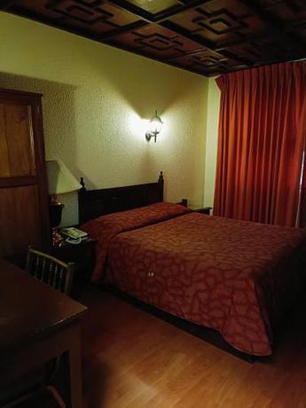 Imagen de la habitación del Hotel HOTEL VIRREYNAL. Foto 16