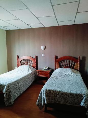 Imagen de la habitación del Hotel HOTEL VIRREYNAL. Foto 18