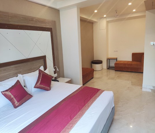 Imagen general del Hotel HOTEL XENIA. Foto 1