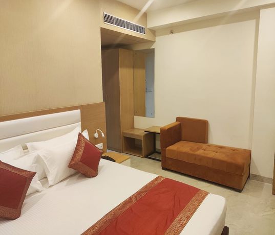 Imagen de la habitación del Hotel HOTEL XENIA. Foto 6