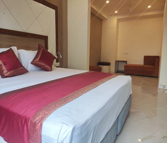 Imagen de la habitación del Hotel HOTEL XENIA. Foto 7
