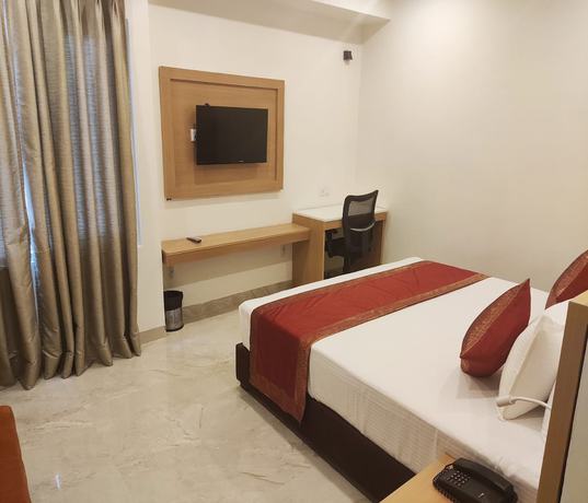 Imagen de la habitación del Hotel HOTEL XENIA. Foto 15