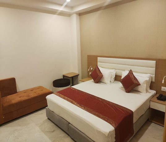 Imagen de la habitación del Hotel HOTEL XENIA. Foto 16