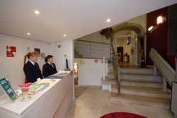 Imagen general del Hotel HOTEL Y APTOS. DE PALMELA. Foto 5
