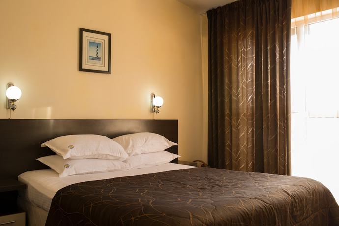 Imagen de la habitación del Hotel HOTEL Yanis. Foto 12