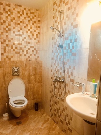 Imagen de la habitación del Hotel HOTEL Yanis. Foto 14