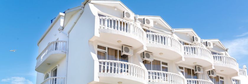 Imagen general del Hotel HOTEL Yanis. Foto 5