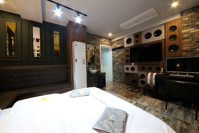Imagen de la habitación del Hotel HOTEL Yeogiuhtte Gwangju Hanam. Foto 11