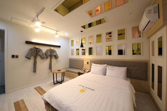 Imagen de la habitación del Hotel HOTEL Yeogiuhtte Gwangju Station. Foto 12