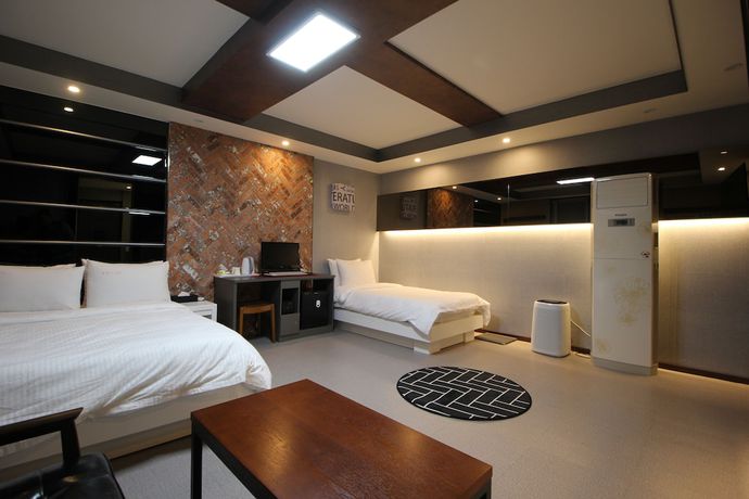 Imagen de la habitación del Hotel HOTEL Yeogiuhtte Pohang Mundeok. Foto 11