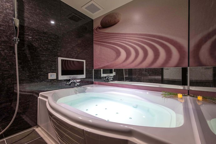 Imagen de la habitación del Hotel HOTEL ZEN HIRANO. Foto 7