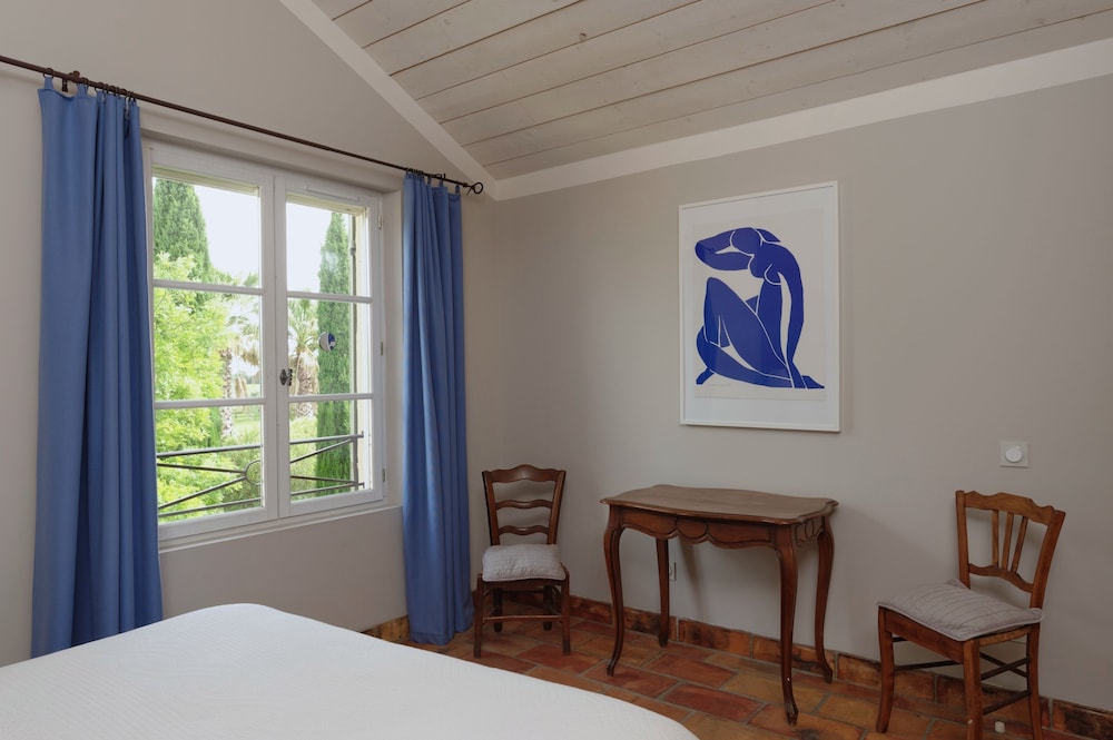Imagen de la habitación del Hotel HOTEL et APPARTEMENTS DOMAINE DES CLOS - Teritoria. Foto 2