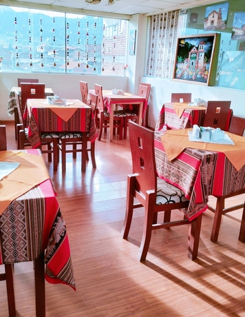 Imagen del bar/restaurante del Hotel HOTELES CASA REAL. Foto 4