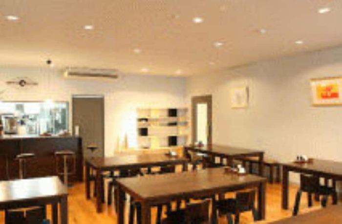 Imagen del bar/restaurante del Hotel HOTELandDINING SIMIZU. Foto 2