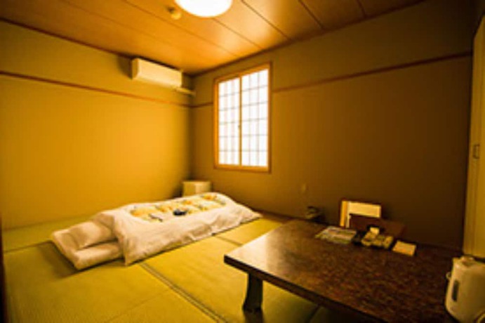 Imagen de la habitación del Hotel HOTELandDINING SIMIZU. Foto 7