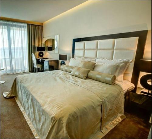 Imagen general del Hotel HOTI II RIZO ULCINJ. Foto 3