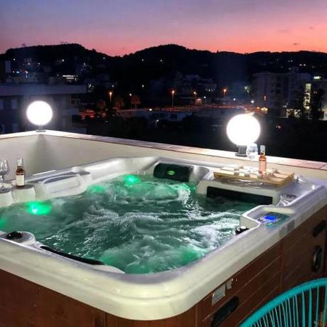 Imagen general del Hotel HOTI II RIZO ULCINJ. Foto 9