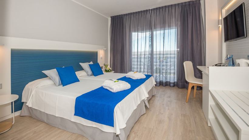 Imagen de la habitación del Hotel HOVIMA Cool Costa Adeje. Foto 4