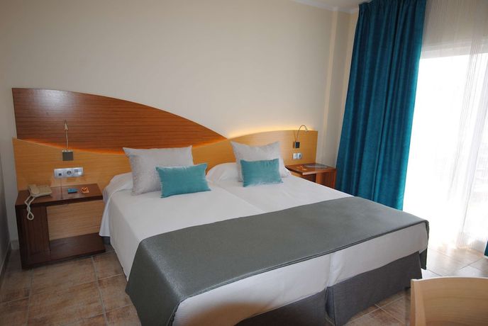 Imagen de la habitación del Hotel HOVIMA Costa Adeje. Foto 6