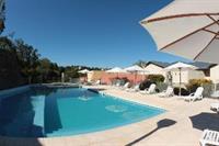 Imagen de la piscina del Hotel HOWARD JOHNSON HOTEL AND CASINO RIO CEBALLOS. Foto 15