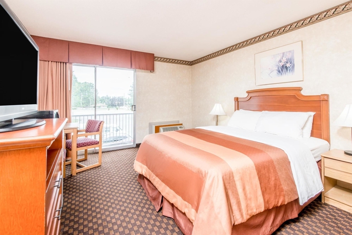 Imagen de la habitación del Hotel HOWARD JOHNSON - KITCHENER CONESTOGA. Foto 9