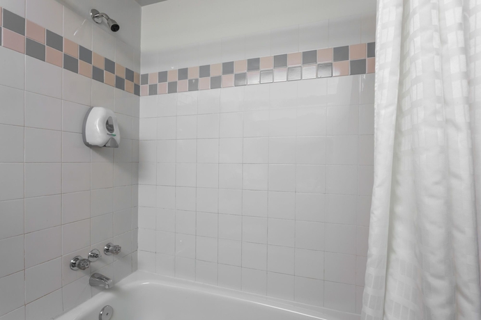 Imagen de la habitación del Hotel HOWARD JOHNSON NANAIMO HARBOURSIDE. Foto 3