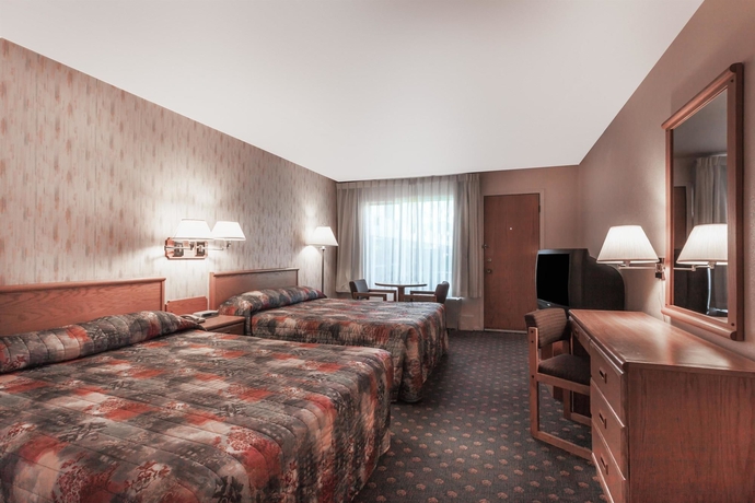 Imagen de la habitación del Hotel HOWARD JOHNSON NANAIMO HARBOURSIDE. Foto 6