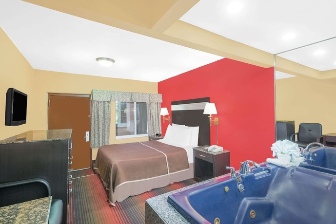 Imagen de la habitación del Hotel HOWARD JOHNSON NORTH BERGEN. Foto 14