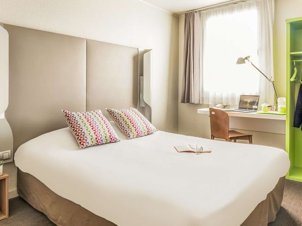 Imagen de la habitación del Hotel H&Ocirc;TEL CAMPANILE PRIME - SURESNES - LA DEFENSE. Foto 3
