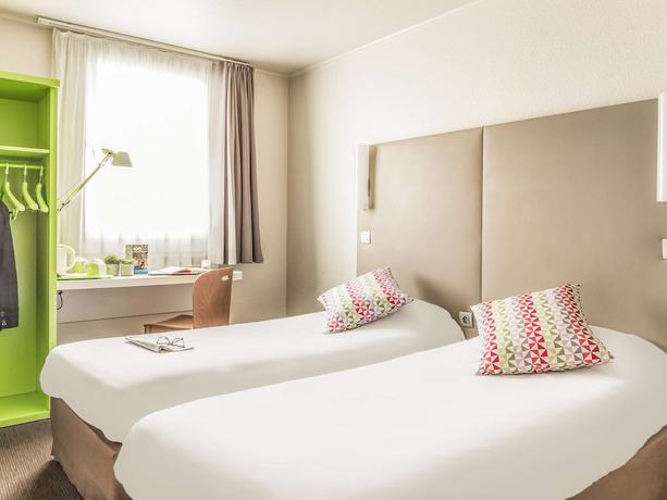 Imagen de la habitación del Hotel H&Ocirc;TEL CAMPANILE PRIME - SURESNES - LA DEFENSE. Foto 4