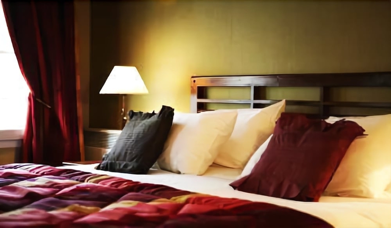 Imagen de la habitación del Hotel HÔTEL LES BEAUX ARTS. Foto 8