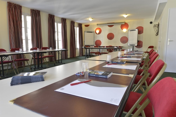 Imagen de los interiores del Hotel HÔTEL LES BEAUX ARTS. Foto 18