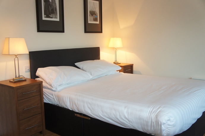Imagen de la habitación del Hotel HQ Aparthotel Farnborough. Foto 4